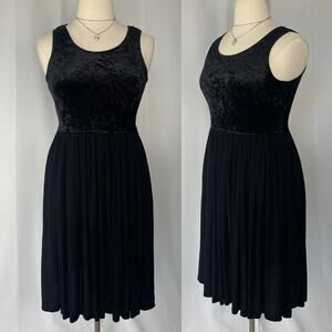 Vintage Dress Size Large Black Solid Sleevless A Line Whimsigoth Fairy Goth 90s